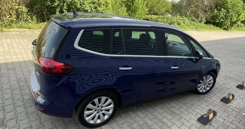 Opel Zafira cena 29900 przebieg: 312000, rok produkcji 2012 z Gubin małe 704